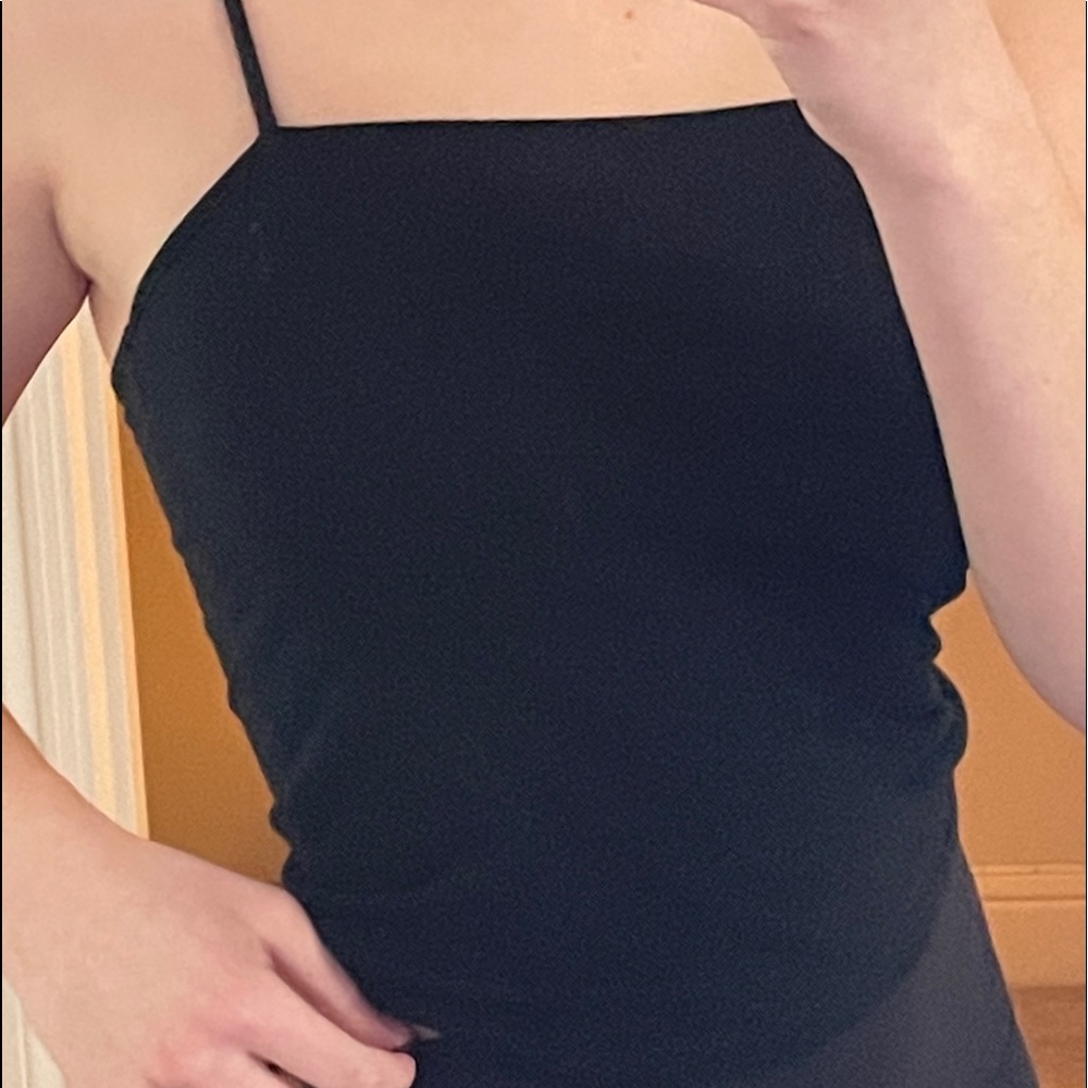 cropped black tank top
